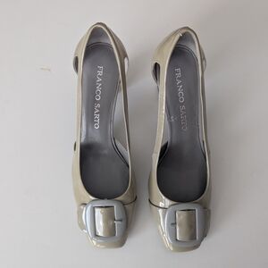 Franco Sarto Women's Cream Pumps